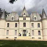 Chateau De Baillant - Futuroscope 招待所