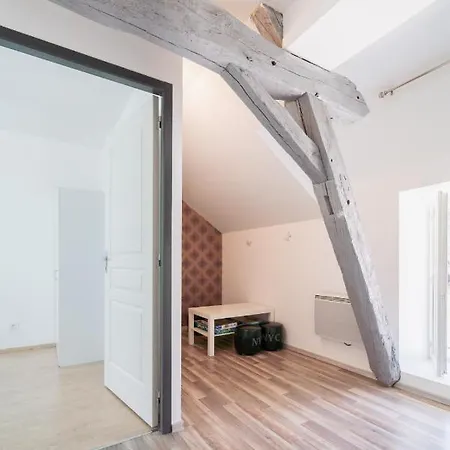 Chateau De Baillant - Futuroscope بيت ضيافة 4*