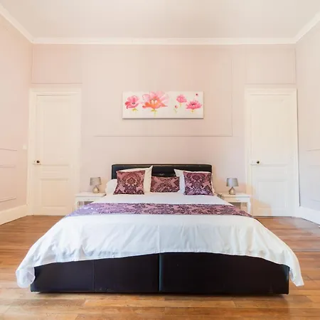 Chateau De Baillant - Futuroscope بيت ضيافة 4*