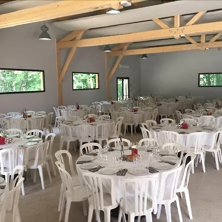 Chateau De Baillant - Futuroscope بيت ضيافة