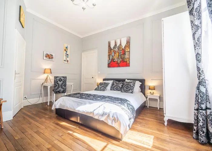 게스트하우스 Chateau De Baillant - Futuroscope Saint-Martin-la-Pallu