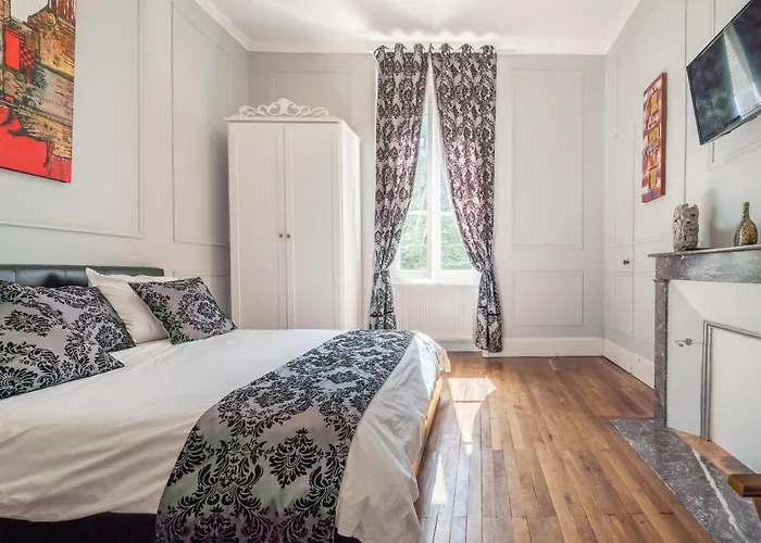 Chateau De Baillant - Futuroscope 게스트하우스 Saint-Martin-la-Pallu