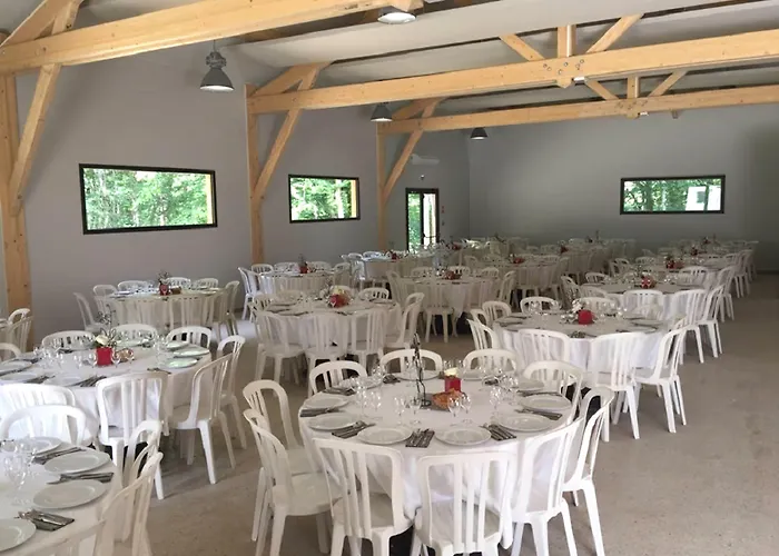 Chateau De Baillant - Futuroscope 게스트하우스