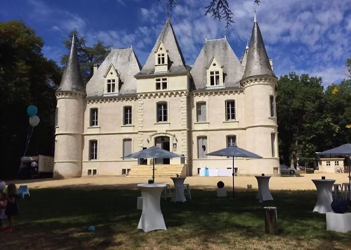 Chateau De Baillant - Futuroscope 게스트하우스 4*