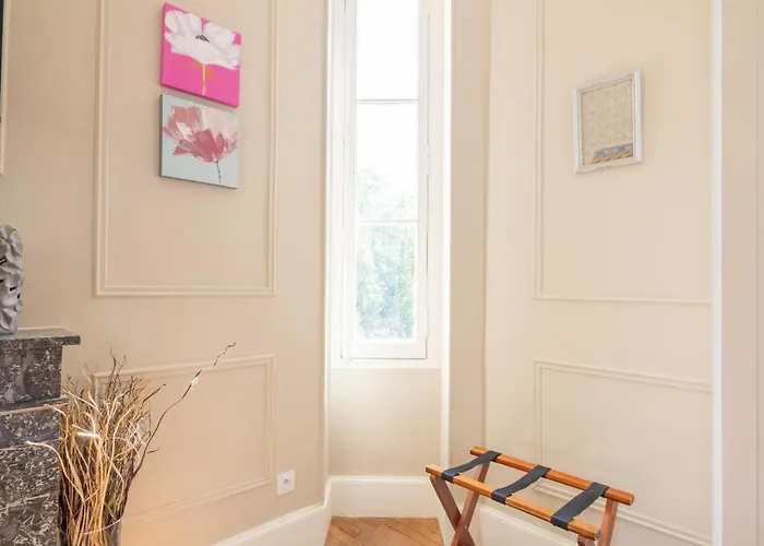 Chateau De Baillant - Futuroscope Guest house